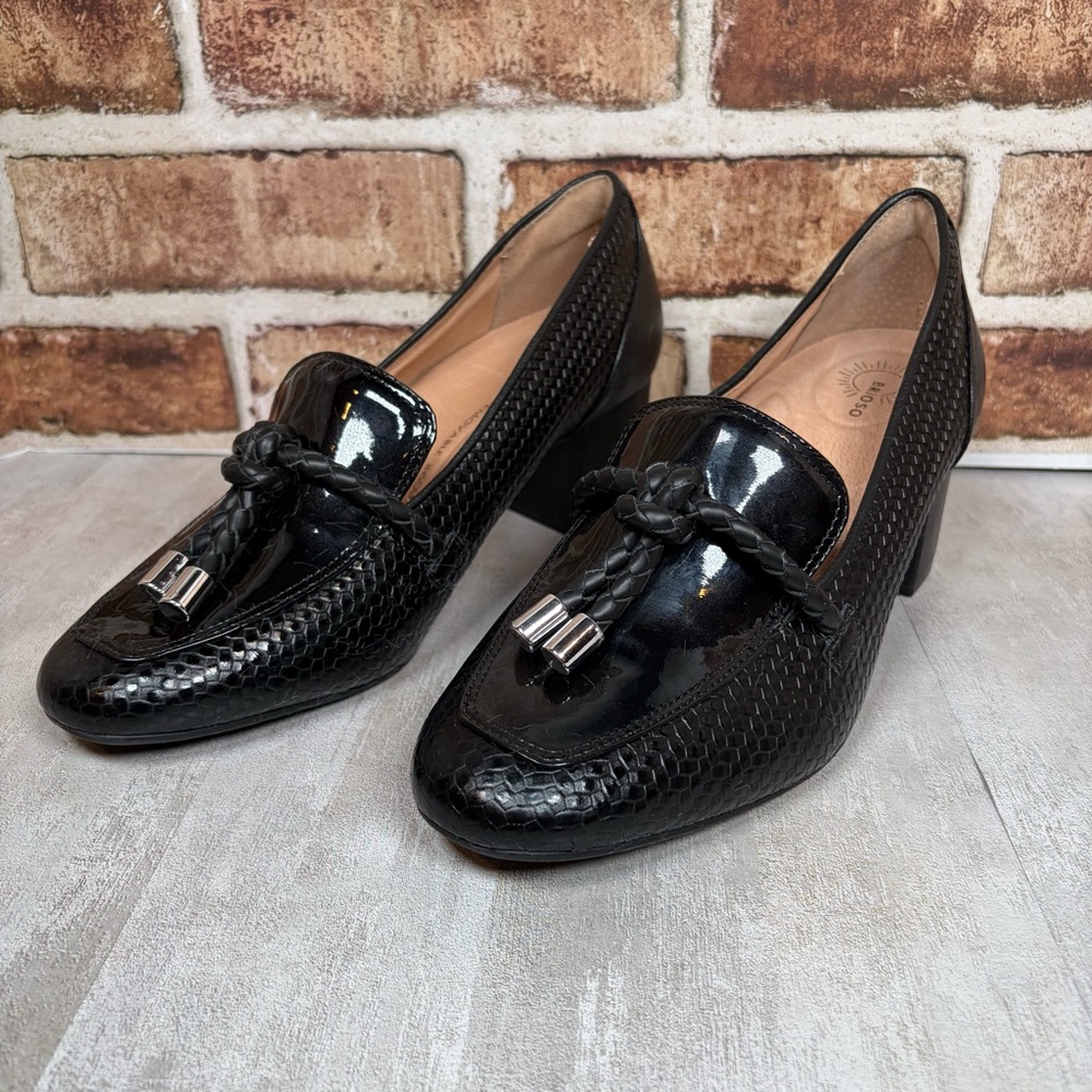 Brioso Maureen Tailored Mixed Media Designed Leather Pumps NWOT Size 9M